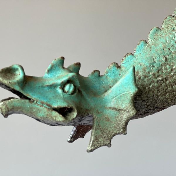 Tête de dragon, gros plan